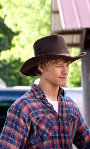 FC: Lucas Till